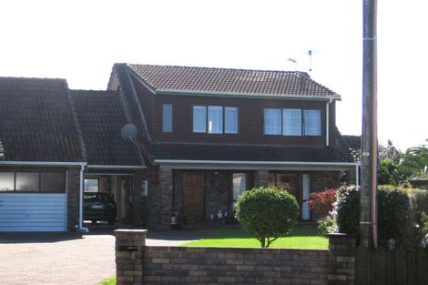 Photo of property in 7a Ross Crescent, Orewa, 0931