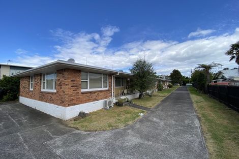 Photo of property in 4/4 Patterson Street, Sandringham, Auckland, 1041