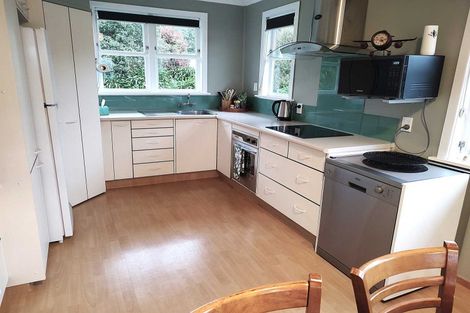 Photo of property in 6 Muhunoa West Road, Ohau, Levin, 5570