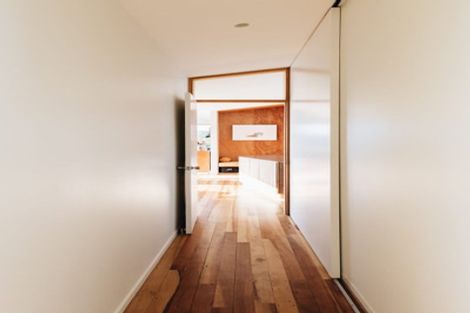 Photo of property in 98 Tannadyce Street, Strathmore Park, Wellington, 6022