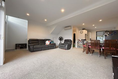 Photo of property in 17 Frank Gill Road, Hobsonville, Auckland, 0616