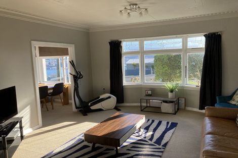 Photo of property in 118 Larnach Road, Vauxhall, Dunedin, 9013