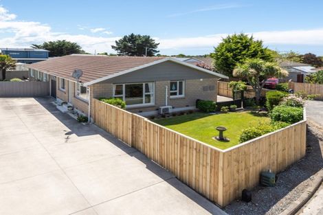 Photo of property in 1/15 Marriotts Road, North New Brighton, Christchurch, 8083