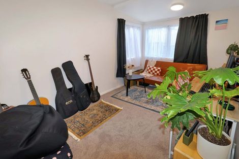 Photo of property in 10 Rondane Place, Tirohanga, Lower Hutt, 5010