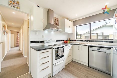 Photo of property in 1/25a Ward Street, Trentham, Upper Hutt, 5018