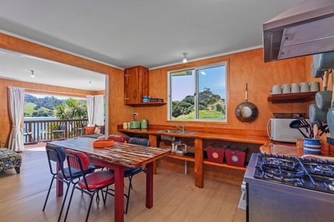Photo of property in 50 Otautu Wharf Road, Colville, Coromandel, 3584