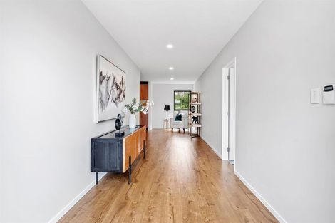 Photo of property in 185a Browns Bay Road, Browns Bay, Auckland, 0630