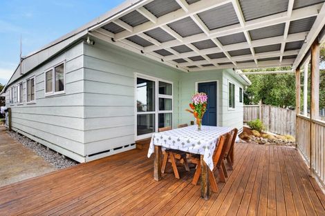 Photo of property in 3 Grange Road South, Haumoana, 4102