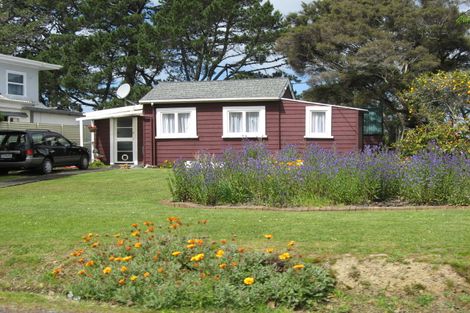 Photo of property in 95 Ferry Parade, Herald Island, Auckland, 0618