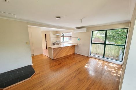 Photo of property in 4 Staines Avenue, Mangere East, Auckland, 2024