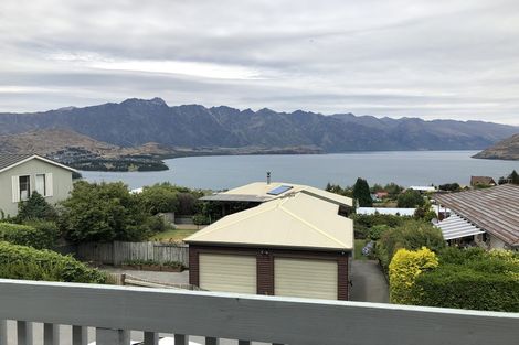 Photo of property in 36b Avalon Crescent, Fernhill, Queenstown, 9300