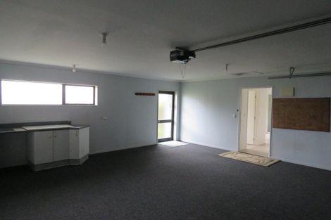 Photo of property in 52 Paynters Avenue, Strandon, New Plymouth, 4312