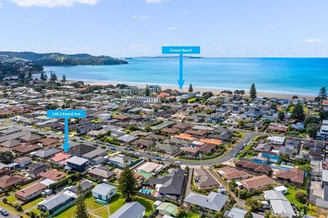 Photo of property in 24b Edward Avenue, Orewa, 0931