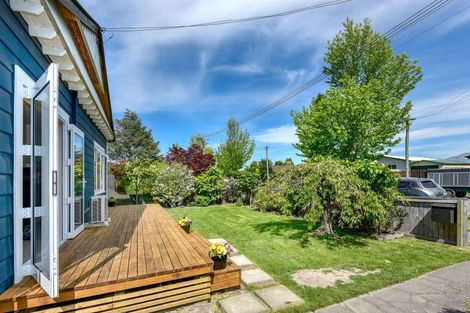 Photo of property in 42 Tyrone Street, Belfast, Christchurch, 8051