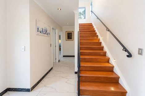 Photo of property in 135a Moore Street, Hillcrest, Auckland, 0627