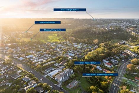 Photo of property in 8/7 Glen Road, Ranui, Auckland, 0612