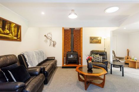 Photo of property in 1293a Roberts Line, Bunnythorpe, Palmerston North, 4478