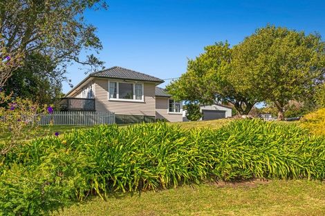Photo of property in 22 Makiri Street, Helensville, 0800