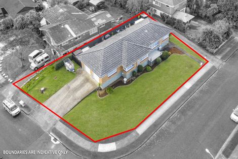 Photo of property in 5 Freshney Place, Hillpark, Auckland, 2102