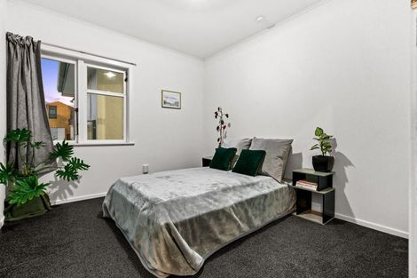 Photo of property in 2/57 Mahia Road, Manurewa, Auckland, 2102