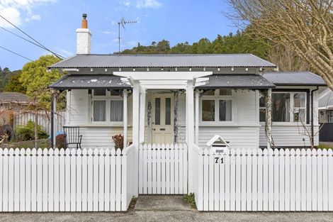 Photo of property in 71 Wilford Street, Wallaceville, Upper Hutt, 5018