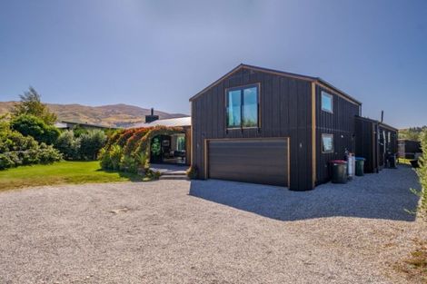 Photo of property in 1 Riesling Way, Cromwell, 9310