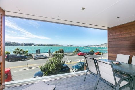 Photo of property in Patent 326 Apartments, 326 Evans Bay Parade, Hataitai, Wellington, 6021