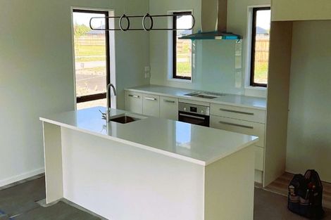 Photo of property in 1 Harrier Place, Amberley, 7410