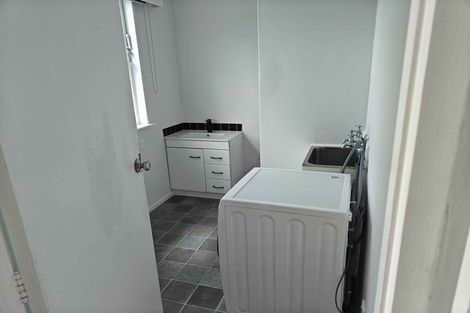 Photo of property in 79 Farnham Street, Mornington, Wellington, 6021