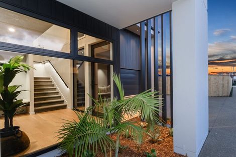 Photo of property in 58a Hinewa Road, Otumoetai, Tauranga, 3110