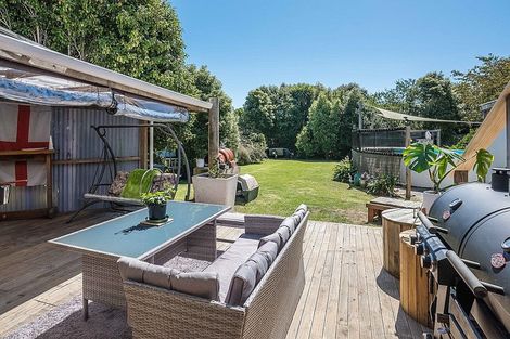 Photo of property in 17 Ratanui Road, Paraparaumu, 5032