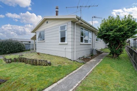 Photo of property in 10 Lauder Crescent, Heidelberg, Invercargill, 9812