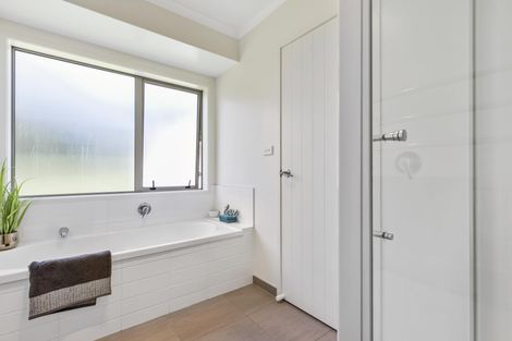 Photo of property in 331b Bald Hill Road, Waiuku, 2681