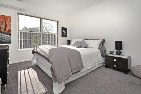 Photo of property in 2/21 Quebec Road, Milford, Auckland, 0620