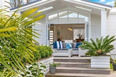 Photo of property in 60 Kings Avenue, Matua, Tauranga, 3110