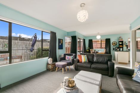 Photo of property in 53 Pohutukawa Street, Woburn, Lower Hutt, 5010