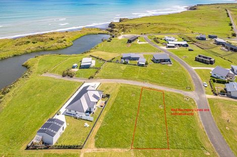 Photo of property in 3 Ironsands, Waverley, 4591