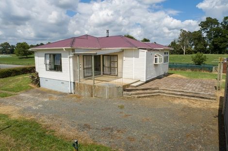 Photo of property in 140 Walton Road, Richmond Downs, Walton, 3475