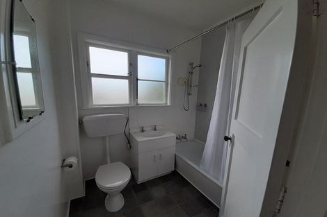 Photo of property in 79 Namata Road, One Tree Hill, Auckland, 1061