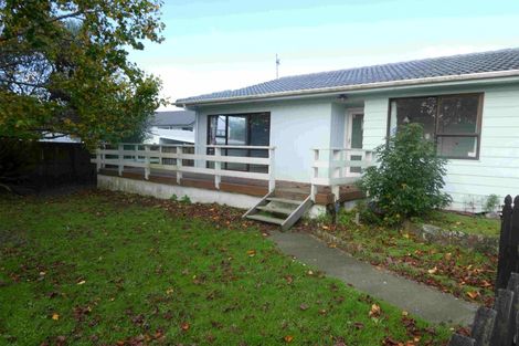 Photo of property in 12 Hamblyn Place, Ranui, Auckland, 0612