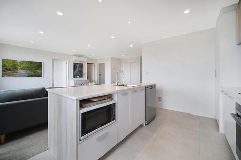 Photo of property in 4/1 Aperira Lane, Wiri, Auckland, 2104