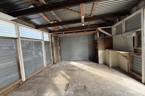Photo of property in 9 Locket Road, Glenfield, Auckland, 0629
