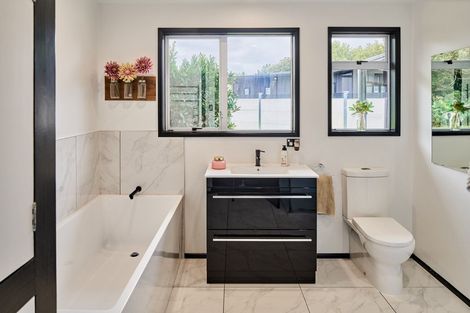 Photo of property in 19 Motukaraka Point, Pauatahanui, Porirua, 5381