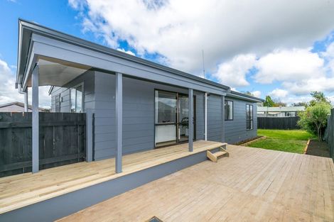 Photo of property in 11 Pringle Place, Nawton, Hamilton, 3200