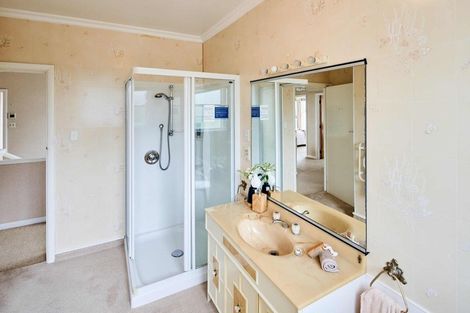 Photo of property in 84 Calcutta Street, Khandallah, Wellington, 6035