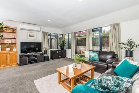 Photo of property in 2/6 Earp Street, Johnsonville, Wellington, 6037