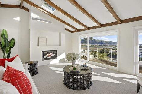 Photo of property in 21 Cannon Hill Crescent, Mount Pleasant, Christchurch, 8081