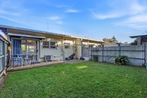 Photo of property in 19/100 River Road, Hamilton East, Hamilton, 3216
