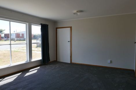 Photo of property in 27-29 Niagara Street, Waitangirua, Porirua, 5024