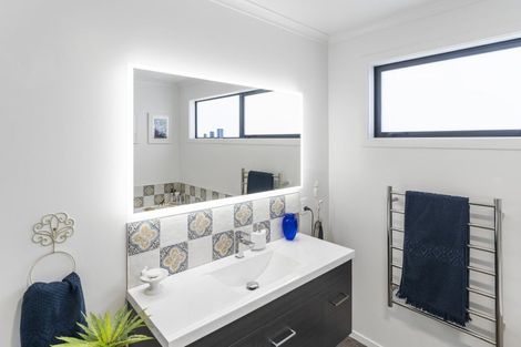 Photo of property in 53 Summersfield Boulevard, Appleby, Richmond, 7020